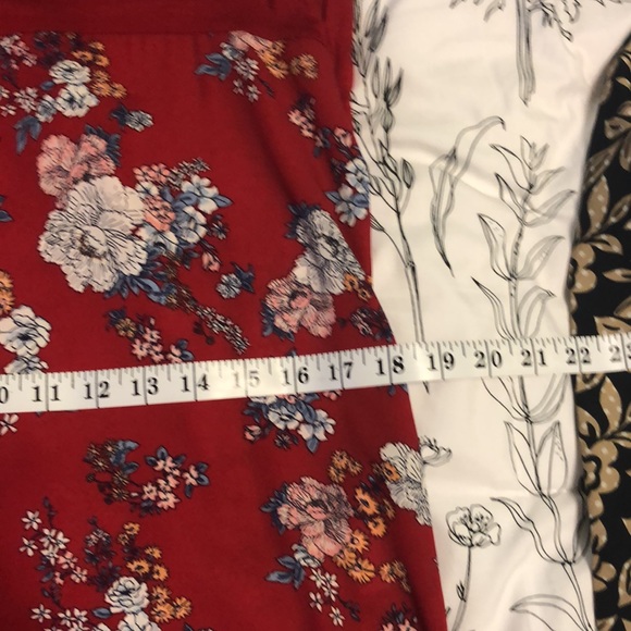 Cute simple patterned tee - Picture 5 of 5